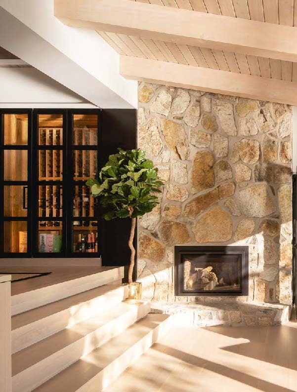 Northern Hideaways - Canadian Cottages and Cabins Book