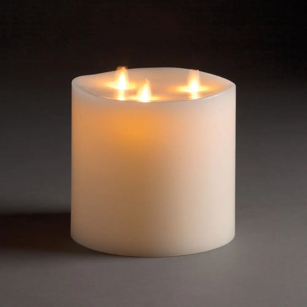 LIGHTLi Tri-Flame Pillar