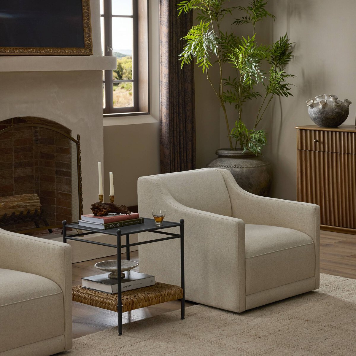 Artemisia Swivel Chair