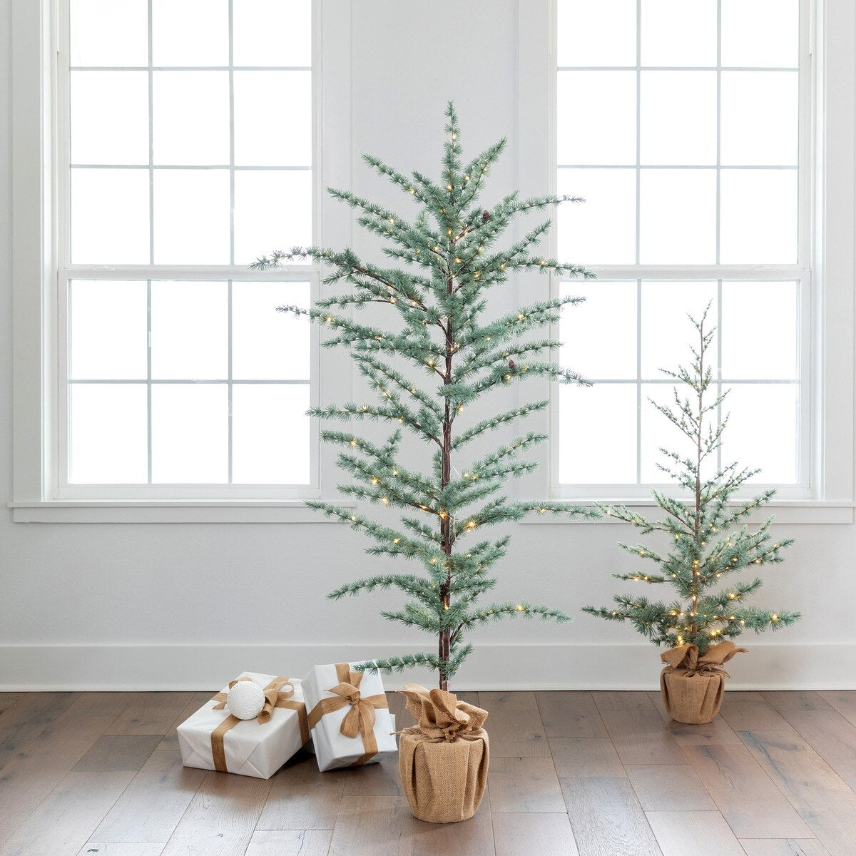 XM 60" Weeping Cedar Tree w/Lights