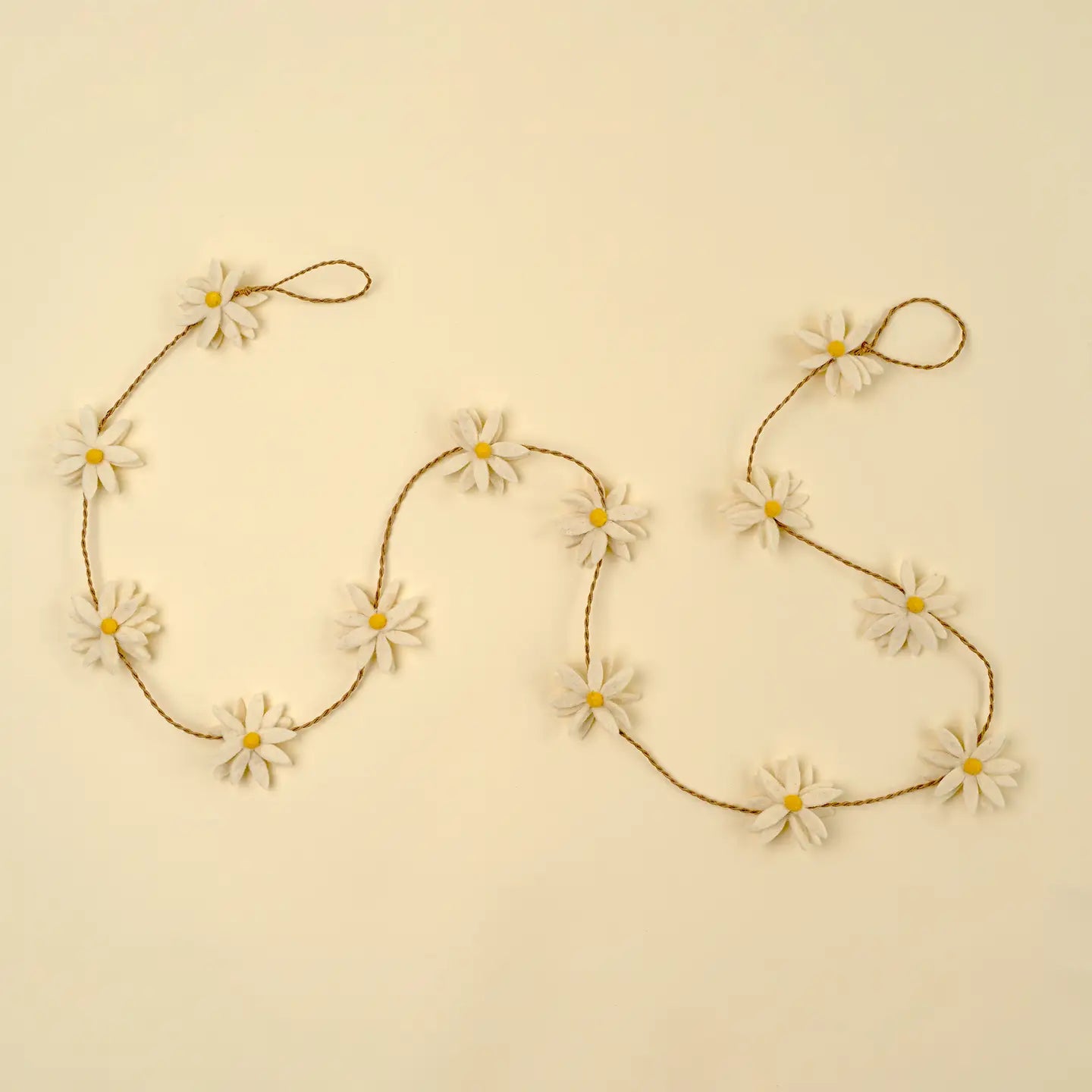 Daisy Felt Garland