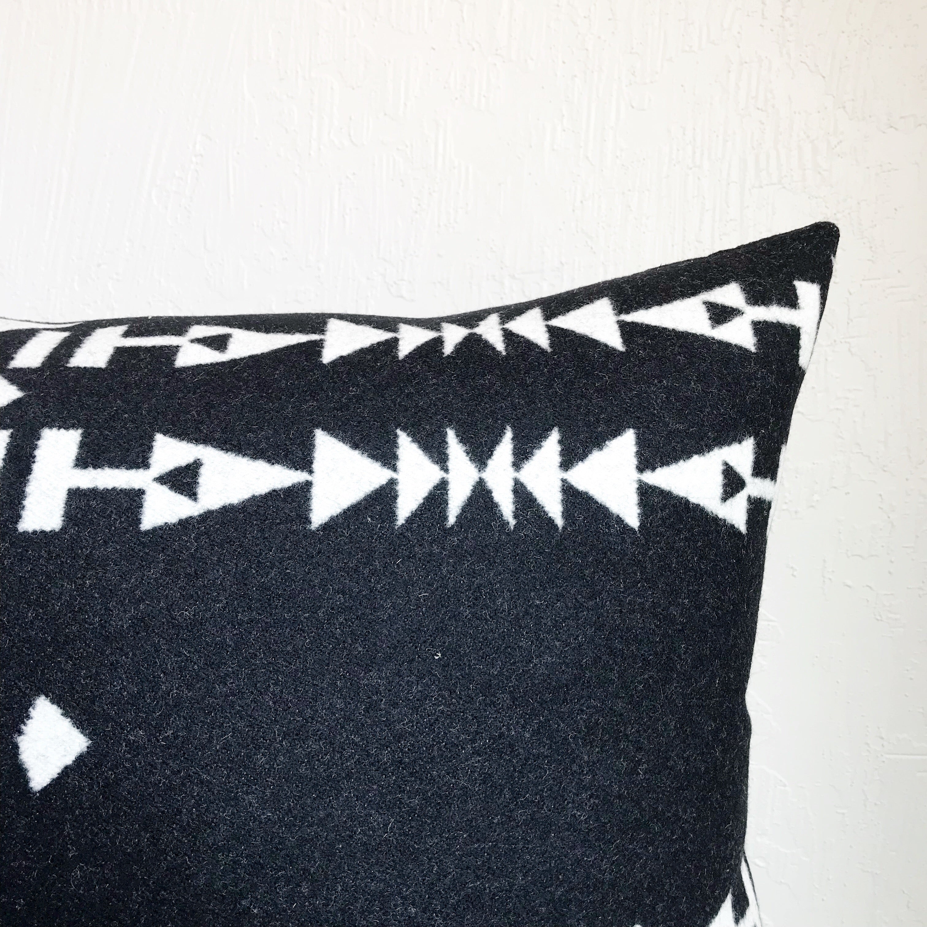 Northwest Pillow Cover - Condensed (lumbar)